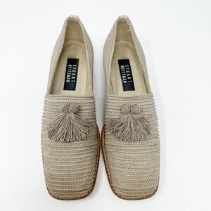STUART‎ WEITZMAN WOVEN STRETCH TASSEL LOAFER 7N